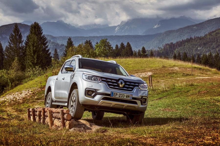  Renault Alaskan 2017 года  (WW) (фото 58 из 141)